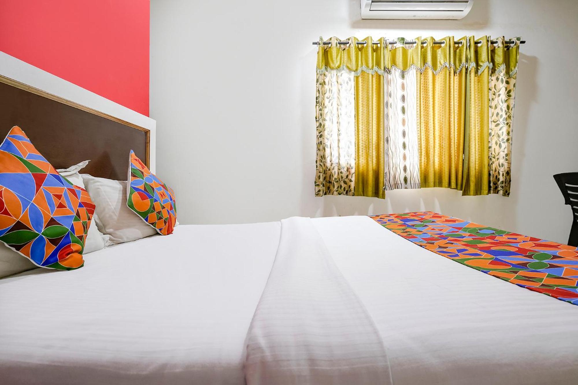 Fabexpress Sai Lodging - Nashik Railway Station Deolali Екстер'єр фото